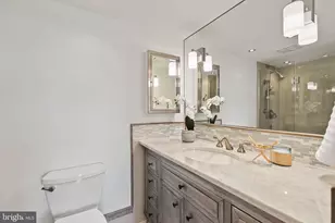 2141 P St NW, Washington, DC 20037 - Photo 25