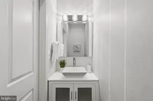 2129 4th St NE, Washington, DC 20002 - Photo 25
