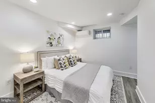 1406 Meridian Pl NW, Washington, DC 20010 - Photo 13
