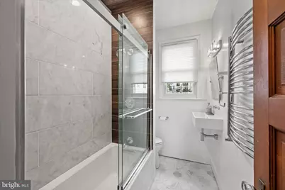 732 13th Street SE, Washington, DC 20003 - Photo 11