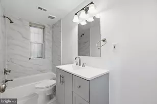 1038 6th St NE, Washington, DC 20002 - Photo 15