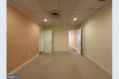 4708 Wisconsin Avenue NW #2, Washington, DC 20016 - Photo 9