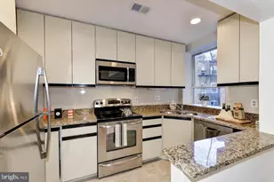 1112 25th St NW, Washington, DC 20037 - Photo 7
