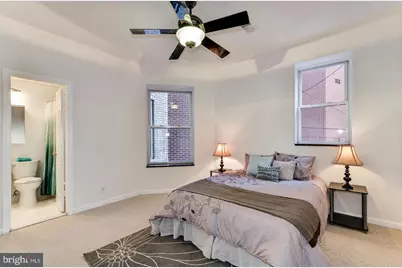 1112 25th Street NW #7, Washington, DC 20037 - Photo 9