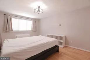 2725 39th Street NW, Washington, DC 20007 - Photo 11