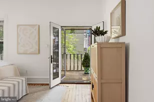 2110 O St NW, Washington, DC 20037 - Photo 17