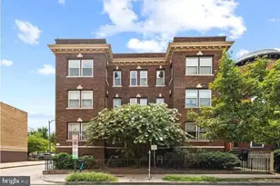 1420 Harvard St NW, Washington, DC 20009 - Photo 17