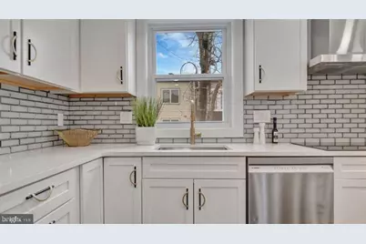 413 Ingraham Street NW #1, Washington, DC 20011 - Photo 11