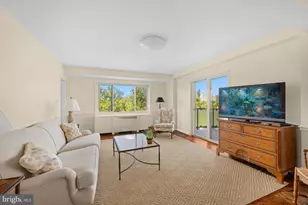 4201 Cathedral Ave NW, Washington, DC 20016 - Photo 7