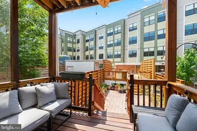 1221 E Street SE, Washington, DC 20003 - Photo 43