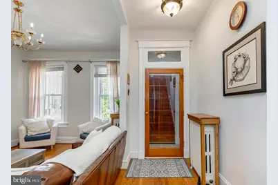 1221 E Street SE, Washington, DC 20003 - Photo 5