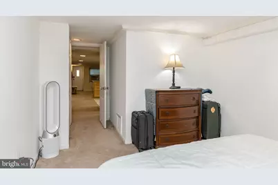 1221 E Street SE, Washington, DC 20003 - Photo 37