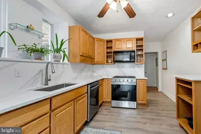 1221 E Street SE, Washington, DC 20003 - Photo 17