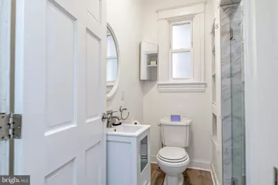1221 E Street SE, Washington, DC 20003 - Photo 13