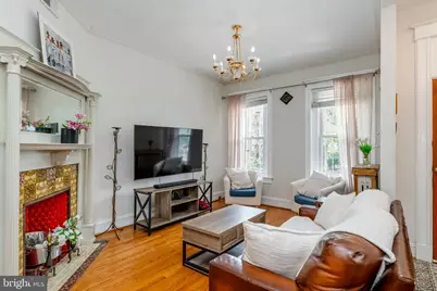 1221 E Street SE, Washington, DC 20003 - Photo 9