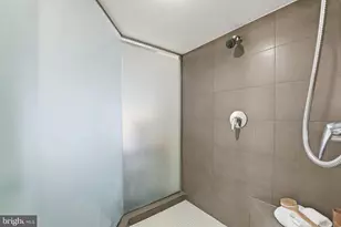 1515 15th Street NW, Washington, DC 20005 - Photo 17