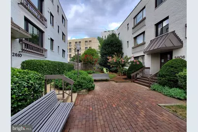 2610 Tunlaw Road NW #103, Washington, DC 20007 - Photo 3