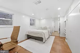 3313 Q St NW, Washington, DC 20007 - Photo 35