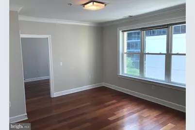 1121 24th Street NW #307, Washington, DC 20037 - Photo 5