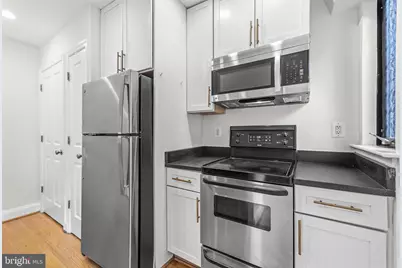 1701 16th Street NW #321, Washington, DC 20009 - Photo 7