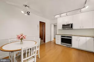 3226 Broad Branch Terrace NW, Washington, DC 20008 - Photo 5