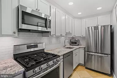 490 M Street SW #W204, Washington, DC 20024 - Photo 3