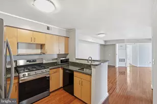 1000 New Jersey Ave SE, Washington, DC 20003 - Photo 5