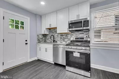 4621 Hillside Road SE, Washington, DC 20019 - Photo 11
