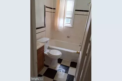 432 33rd Street SE #2, Washington, DC 20019 - Photo 5