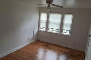 432 33rd St SE, Washington, DC 20019 - Photo 3