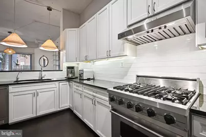 1700 Kalorama Road NW #207, Washington, DC 20009 - Photo 7