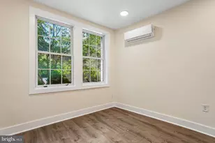 1821 T St NW, Washington, DC 20009 - Photo 3
