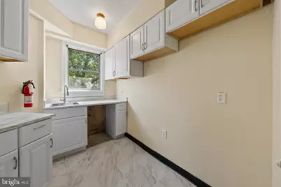 2500 Q Street NW #706, Washington, DC 20007 - Photo 17