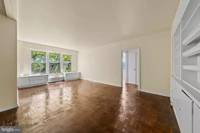 2500 Q Street NW #706, Washington, DC 20007 - Photo 9