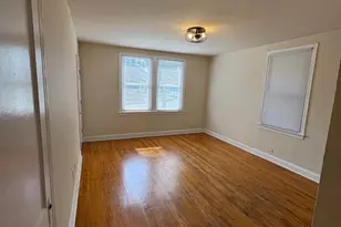 312 34th St SE, Washington, DC 20019 - Photo 3