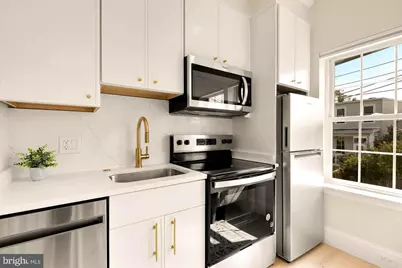 3542 T Street NW #2, Washington, DC 20010 - Photo 7