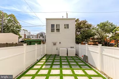 3542 T Street NW #2, Washington, DC 20010 - Photo 17