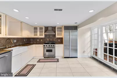 3341 Dent Place NW, Washington, DC 20007 - Photo 5