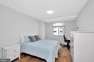 2401 H St NW, Washington, DC 20037 - Photo 17