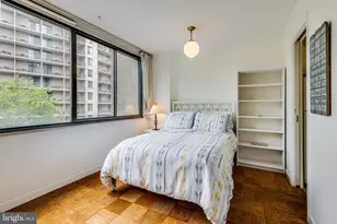 2201 L St NW, Washington, DC 20037 - Photo 3
