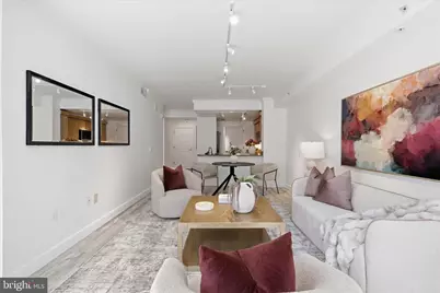 631 D Street NW #827, Washington, DC 20004 - Photo 5