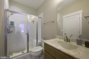719 Parkside Pl NE, Washington, DC 20019 - Photo 5