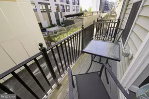 719 Parkside Pl NE, Washington, DC 20019 - Photo 17