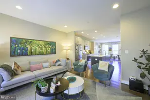 719 Parkside Pl NE, Washington, DC 20019 - Photo 9
