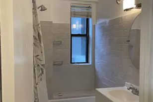 1 Scott NW, Washington, DC 20036 - Photo 25