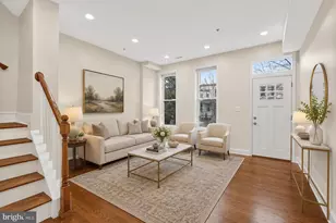 113 15th St SE, Washington, DC 20003 - Photo 1