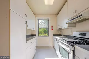 3100 Connecticut Ave NW, Washington, DC 20008 - Photo 9