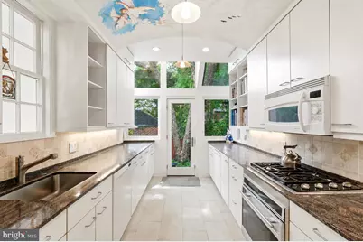 6411 33rd Street NW, Washington, DC 20015 - Photo 13