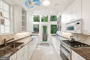 6411 33rd St NW, Washington, DC 20015 - Photo 13