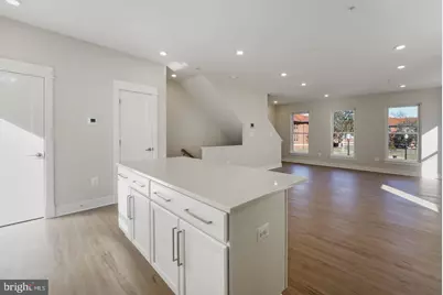 945 Sycamore Dr SE, Washington, DC 20032 - Photo 7